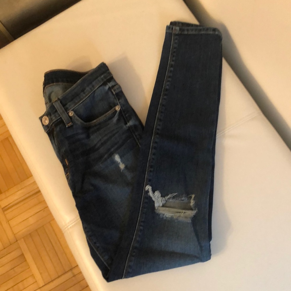 Hudson Nico Distressed Skinny Jean